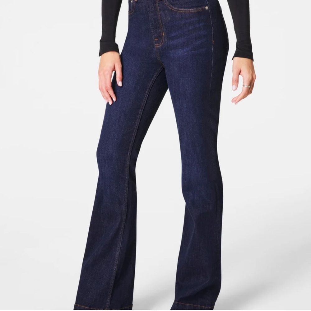 New Spanx Flare Dark Wash Blue Jeans L Pull-on